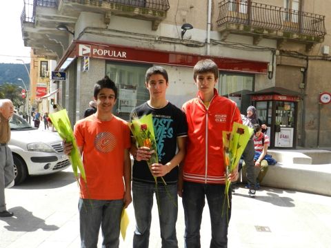 ROSES PER PALACAGÜINA   -   SANT JORDI 2014