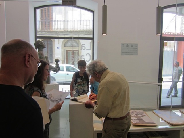 Visita a l'exposició de l'artista colomenc Jesús de Vilallonga (alumens de 1r d'ESO)