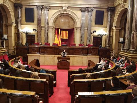 Els alumnes de 1r i 2n de batxillerat de l'itinerari econòmic visiten la Borsa de Barcelona i el Parlament de Catalunya