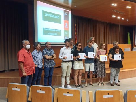 1r premi de la categoria d'Arts del 19è Premi Argó de la UAB  de la FIONA DONCASTER