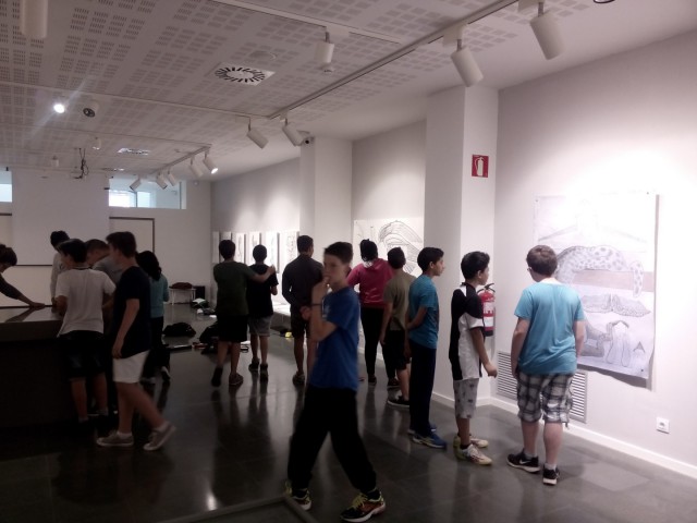 Visita a l'exposició de l'artista colomenc Jesús de Vilallonga (alumens de 1r d'ESO)